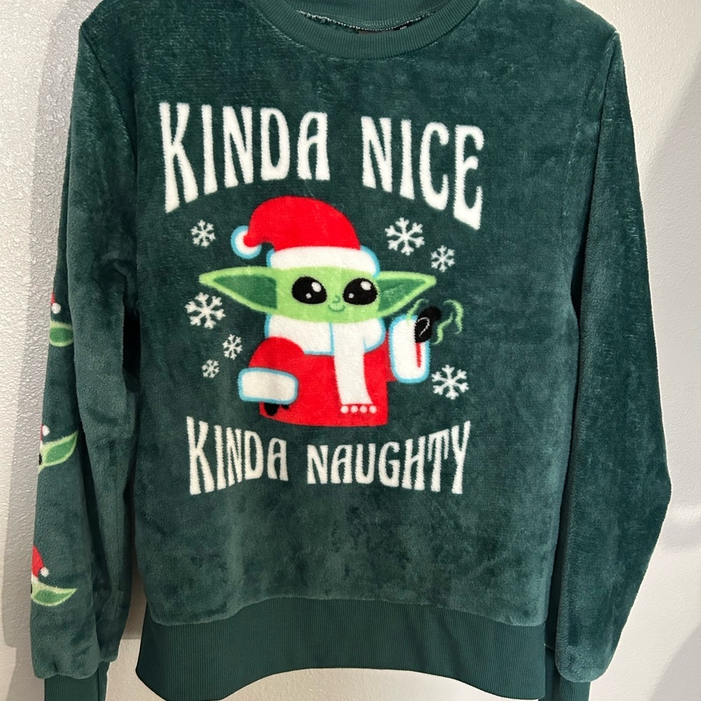 Star Wars Green Sweatshirt